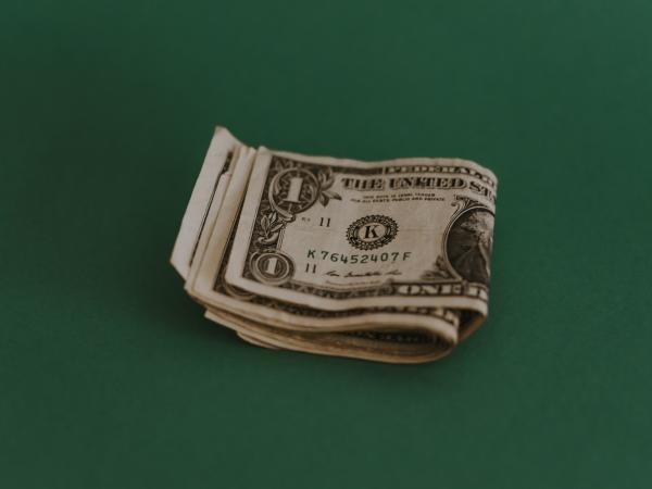 DIY: Magnetic Money Clip