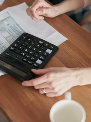 DIY: Calculator Fridge Magnets