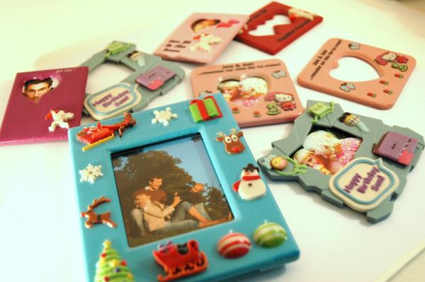 How To Turn Holiday Photos Into Magnets