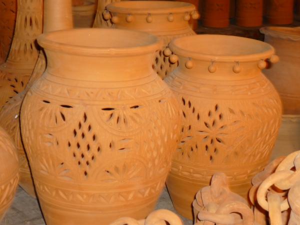 Ancient Magnetic Pottery