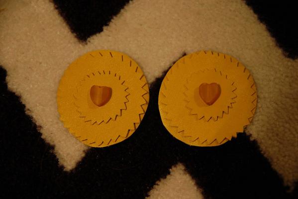 DIY Magnetic Button Coin Purse