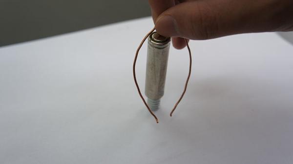 Make a Homopolar Motor with Neodymium Magnets
