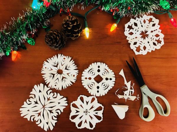 DIY Sliding Snowflake Magnet Craft
