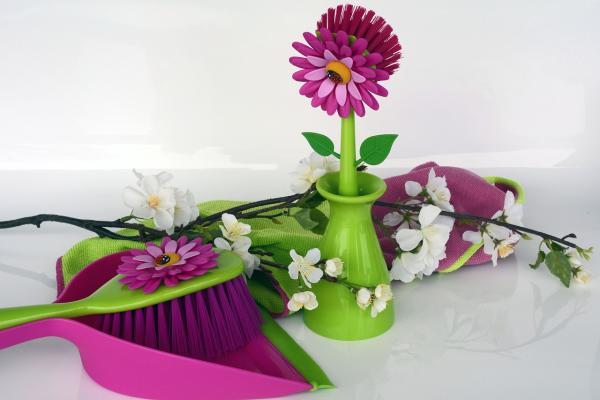 Spring Cleaning with Magnets DIY Round-Up