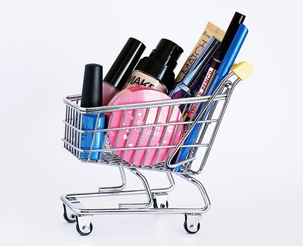 How Magnets Are Used in the Creative World of Product Packaging