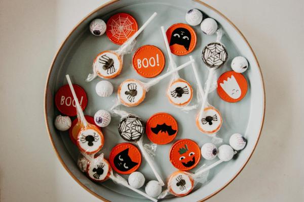 DIY Homemade Bottle Cap Monsters