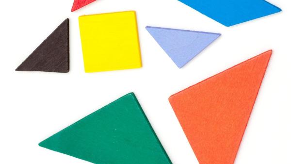 Two Easy and Interactive Fridge Magnet DIYs