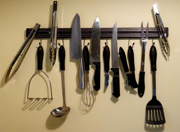 7 Ways to Use a Magnetic Rack