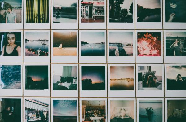 DIY Magnetic Photo Display