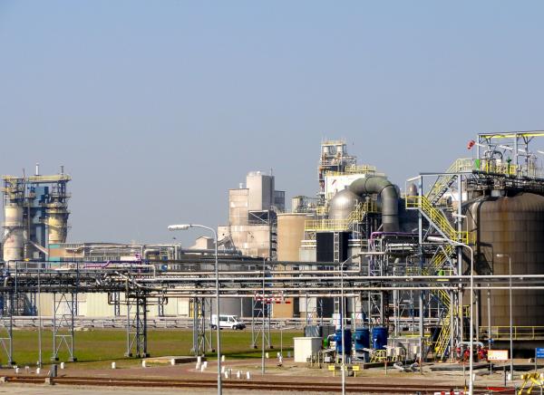 Chemical Process Industries and Magnetically Coupled Pumps