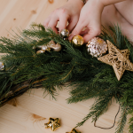 Magnetic Holiday Wreath